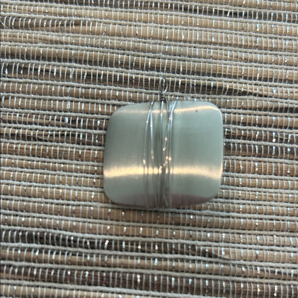 Breil  Wire Wrapped Pendant
